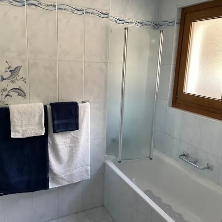 Apartament Large 3 Bed With Mountain Views, Pool And Gym Chateau-d'Oex