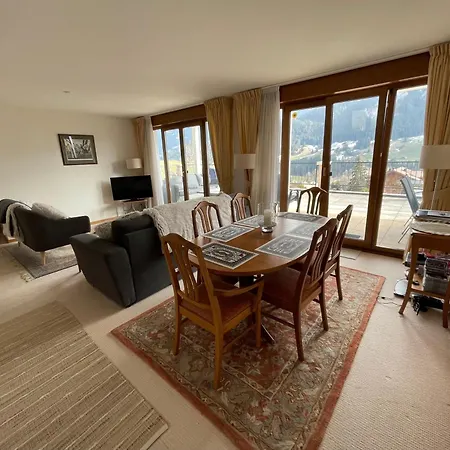 Apartment Large 3 Bed With Mountain Views, Pool And Gym Chateau-d'Oex