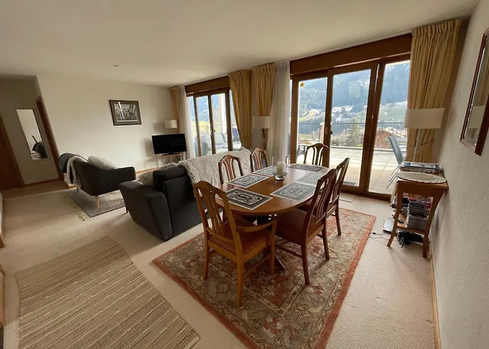 Apartment Large 3 Bed With Mountain Views, Pool And Gym Chateau-d'Oex